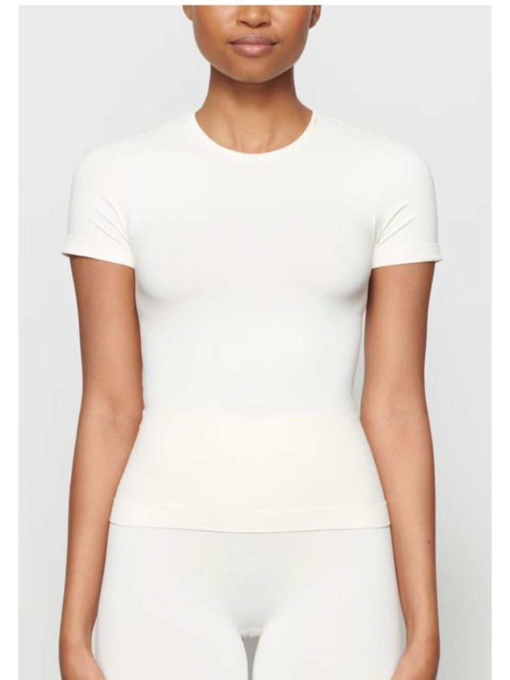 SKIMS Soft Smoothing Seamless T-Shirt Marble Bone White Size Small